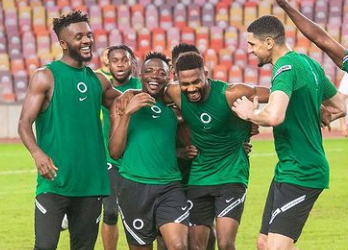 What I know about Peseiro – Awaziem reveals what Super Eagles coach demands from his players