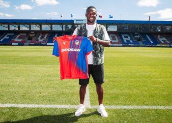 Super Eagles hopeful joins Czech champions