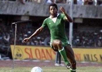 Nigeria’s Greatest Winger Tells NFF What To Do With Gernot Rohr