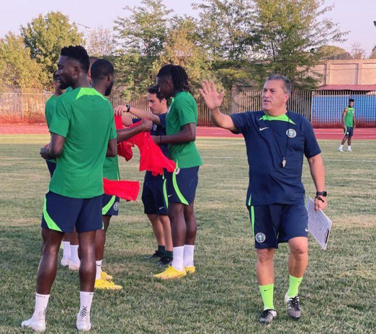 Game recognises game: Super Eagles coach hails Roma boss Jose Mourinho