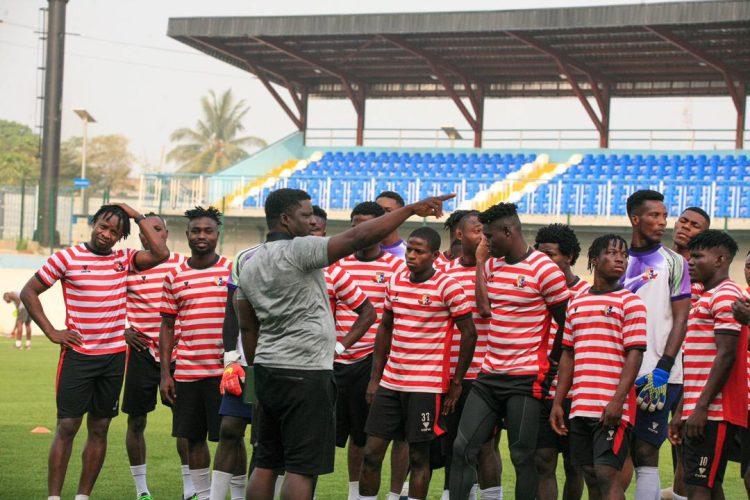 PHOTOS: Super Eagles star trains with Remo stars ahead of new NPFL season