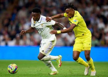 Villarreal celebrate Chukwueze after reaching landmark