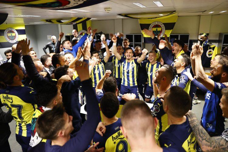 Super Eagles legend tips Osayi-Samuel’s Fenerbahçe to win the Süper Lig