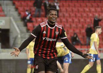 Primera Liga club confirms signing of Nigerian attacker