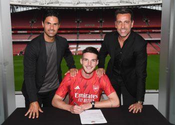 Naija to the world: Arsenal unveil Declan Rice with Odumodublvck’s hit song