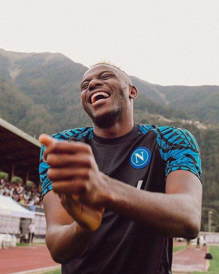 WATCH: Napoli fans treat Osimhen to rousing welcome