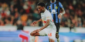 Samson Tijani features for Red Bull Salzburg in impressive win