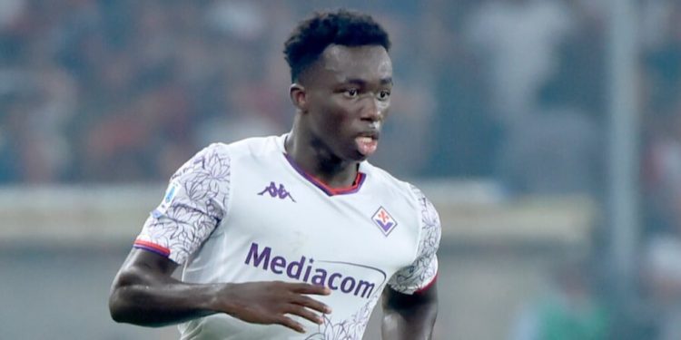 Ex-Napoli boss makes first move to help Italy beat Nigeria to excellent Fiorentina full-back