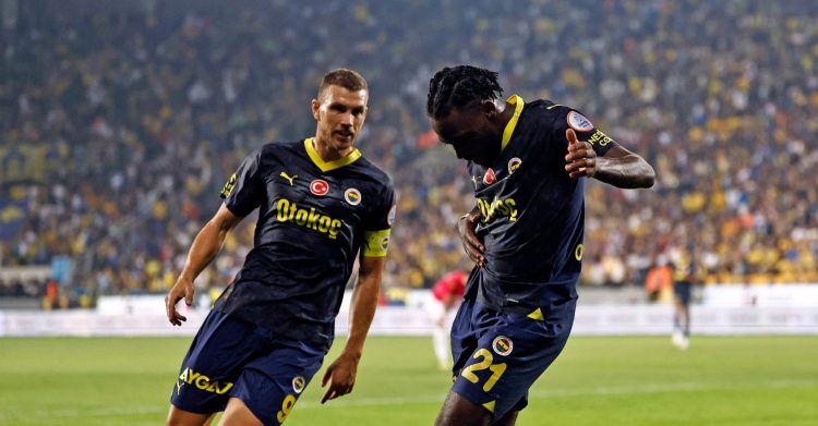 Osayi-Samuel celebrates first Fenerbahce goal with Okocha-like dance