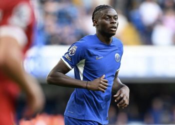 Sunday Oliseh finds himself in Ndidi but prefers Chelsea’s Kante