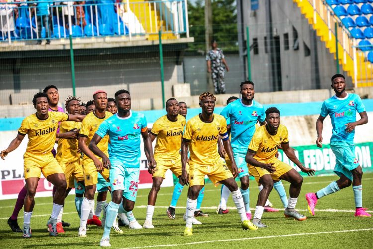 NPFL MD 4: Remo Stars edge Ikenne thriller; former Super Eagles striker rewrites the record books in Kano; Gombe United, Lobi Stars claim fine wins