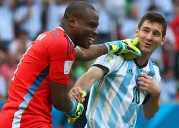 “See you in camp” – Enyeama set to repair broken bond with the Super Eagles?