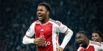 Akpom tows Luis Suarez’s path, nets brace against AEK Athens to keep Ajax in Europe