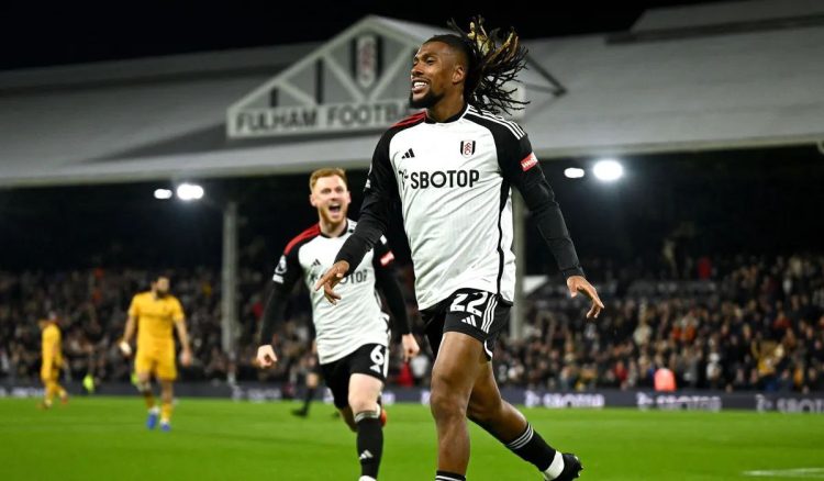 Triple delight for Iwobi as Fulham defeat Wolves in five-goal thriller