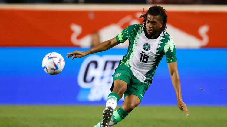 “I thank God for my Dad” – Alex Iwobi reveals his Father’s advice keeps him financially prudent