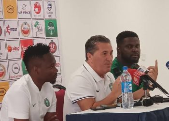 Jose Peseiro: Former Super Eagles midfielder urges NFF not to sack ex-Porto manager despite Lesotho, Zimbabwe draws