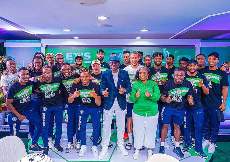 “No gree for anybody”- Lagos Governor Sanwo-Olu charges Super Eagles ahead of AFCON 2023 opener against Equatorial Guinea