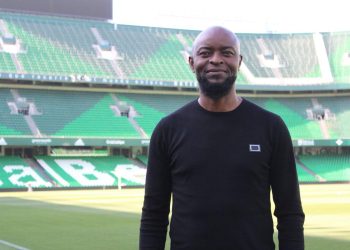 NPFL winner Finidi George deserves a shot at Super Eagles job after Peseiro’s departure