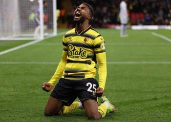 Official: Nottingham Forest striker Emmanuel Dennis rejoins Watford F.C