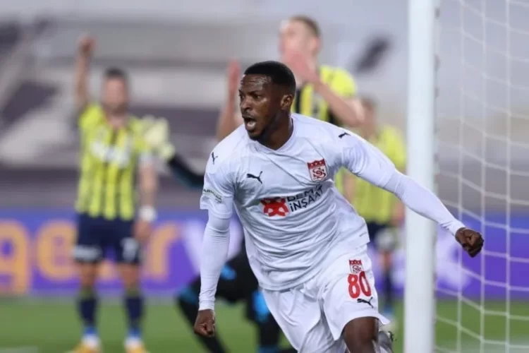 After just seven months, Olarenwaju Kayode parts ways with Gençlerbirliği