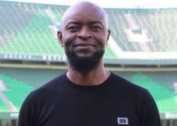 AFCON winner Oshaniwa gives reasons why Finidi George would make an excellent Super Eagles coach