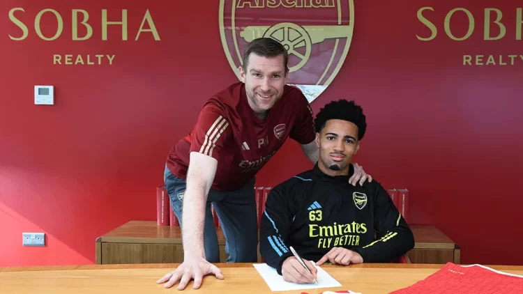 Per Mertesacker: German World Cup winner backs Nwaneri to thrive at Arsenal after signing first professional contract