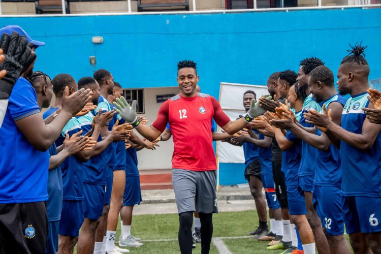 “He played a crucial role” – Enyimba FC bids emotional farewell to Olorunleke