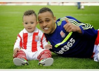 Professional golf training, Guitar playing and ‘conspiracy theories’ – see what Odemwingie has been up to