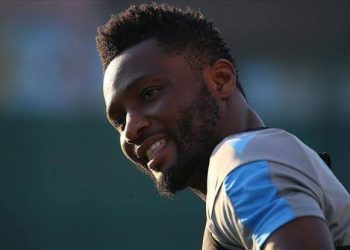 “They are crazy”- Ex-Chelsea star Mikel Obi sends major warning to Jose Mourinho following Fenerbahce move