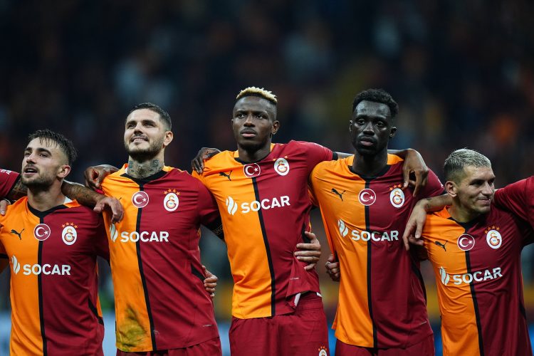 Report: Galatasaray coach Buruk plotting two-pronged attack with Osimhen and Ex-Capocannoniere for Kasimpasa clash