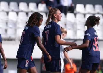 Watch: Super Falcons’ Uchenna Kanu reacts to teammates Alozie, Babajide and Echegini’s shopping spree in South Africa