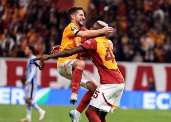 “Don’t do it” – Galatasaray advised against signing Victor Osimhen permanently