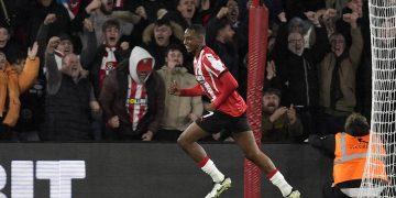 “I trust my team” – Victor Osimhen looking to bury Manchester City in final UCL Group phase game