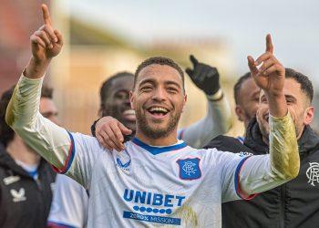 “He’s not happy” – Rangers head coach gives transfer verdict on Cyriel Dessers