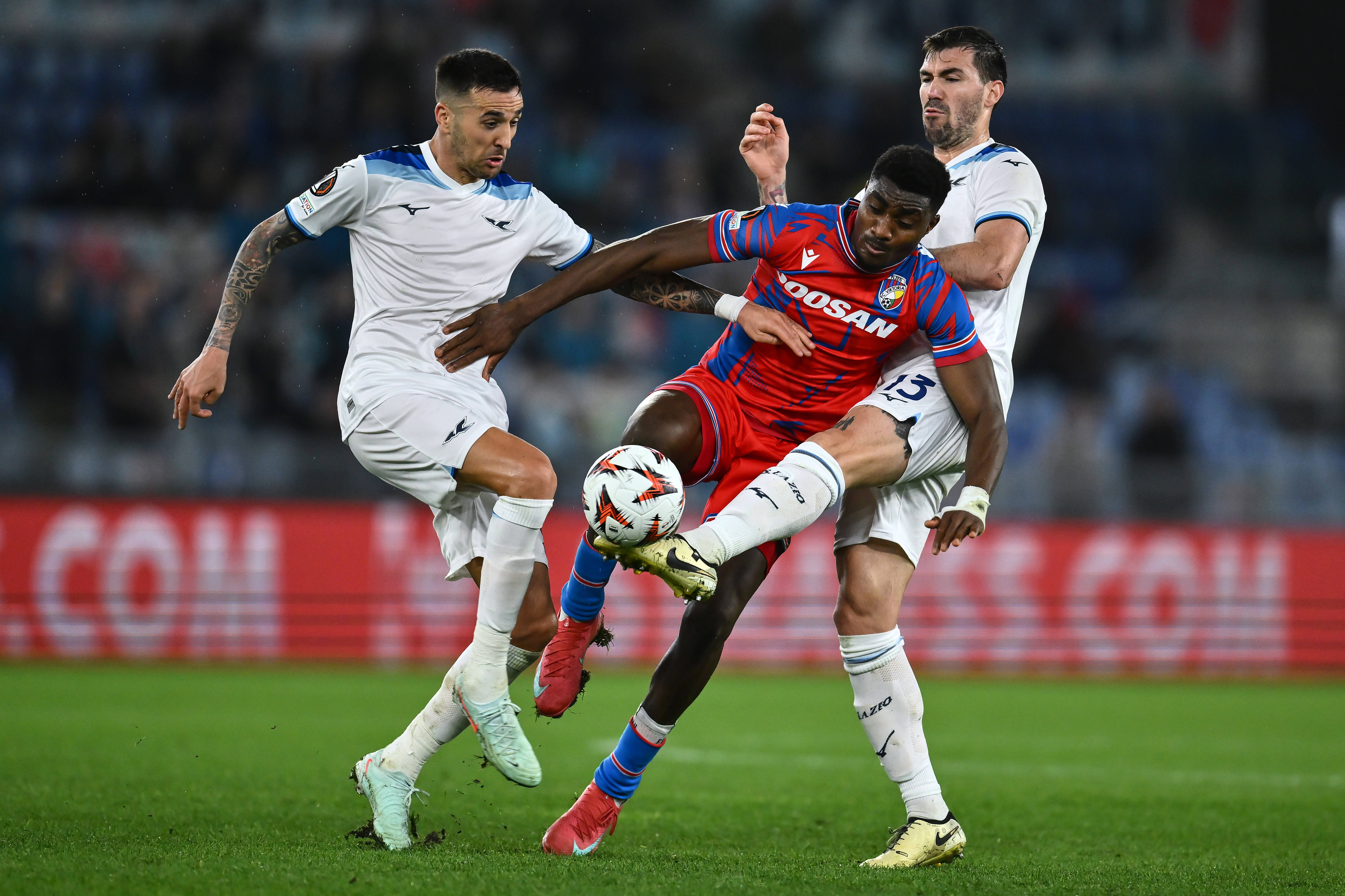 16-time Super Lig champions to battle Lazio for Rafiu Durosinmi