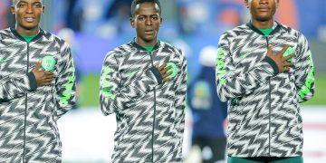 Alternative to Sanchez? Mikel tells Chelsea which goalkeeper to get