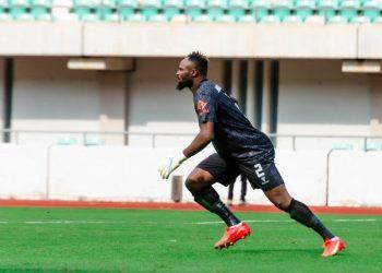 Kaizer Chiefs eye Lobi Stars goalkeeper amidst club crisis