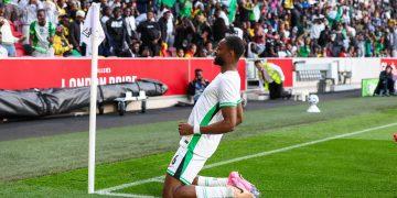 Report: Liverpool legend to lure Joe Aribo to Rangers