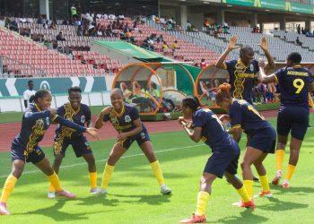 Ex-Super Eagles goalkeeper calls for calm amidst Nwabali’s injury fears