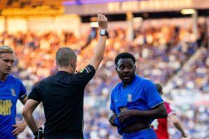 “You’re not guaranteed” – Birmingham City coach explains Bright Osayi-Samuel’s lack of playing time