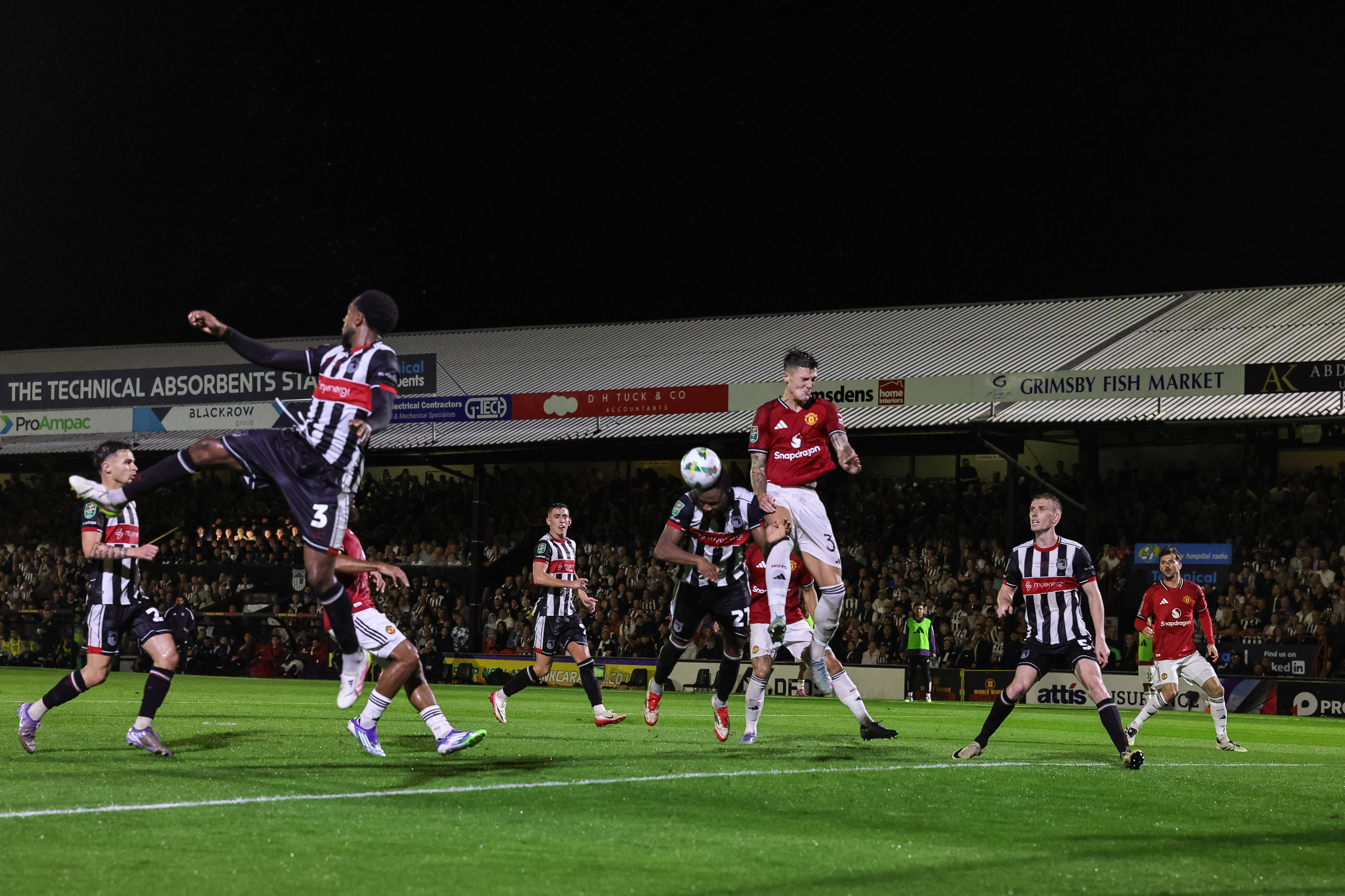 Daughter of Nigerian billionaire trolls Manchester United after Grimsby Cup shock