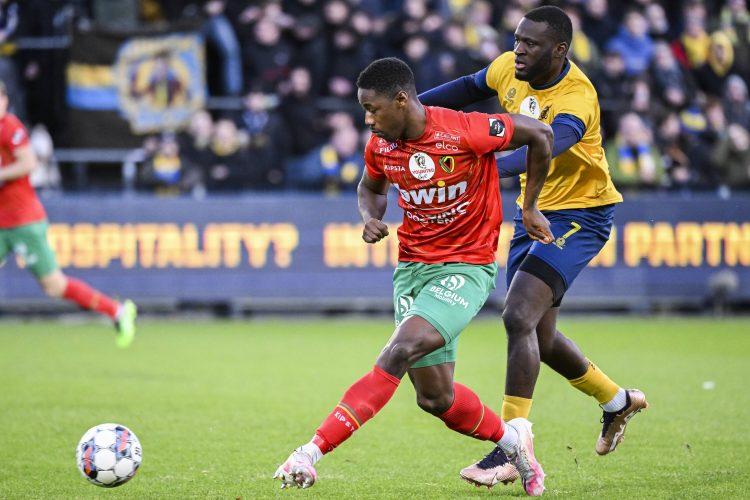 Nigeria and FC Dallas defender Osaze Urhoghide and Victor Boniface 