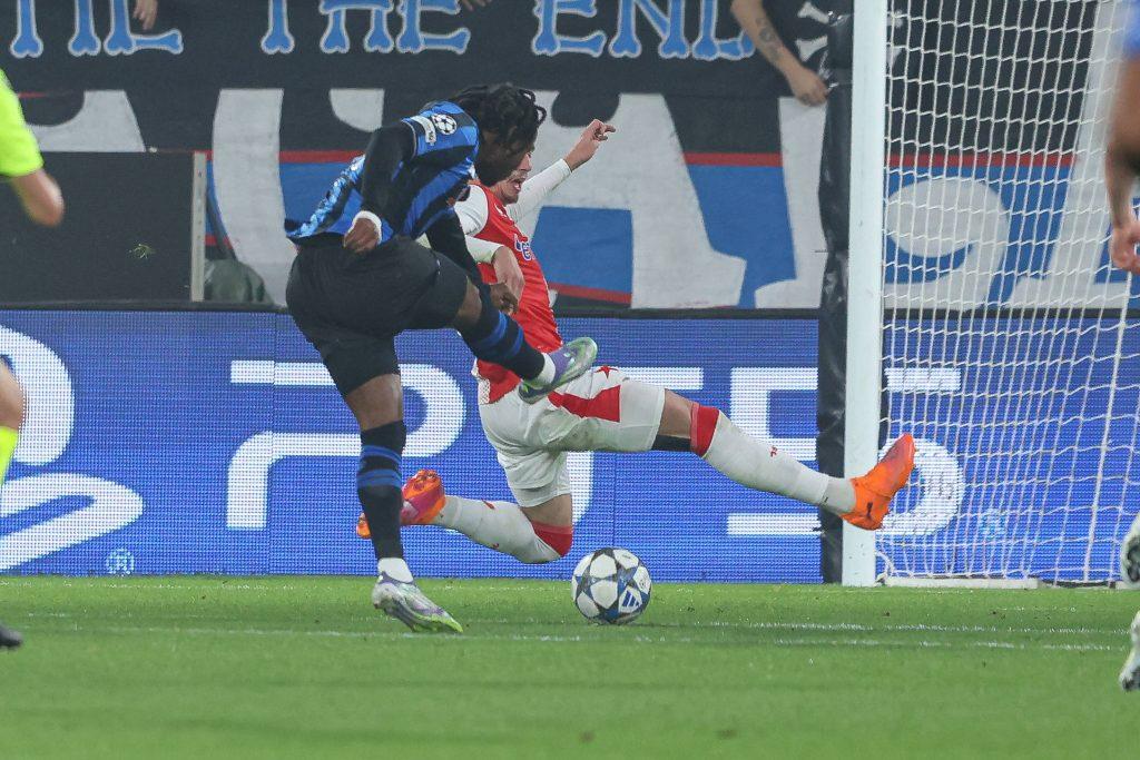 Ademola Lookman makes an attempt to score during the Uefa Champions League 25/26 soccer match between Atalanta B.C.and SK Slavia Prague at the New Balance Stadium in Bergamo, Italy