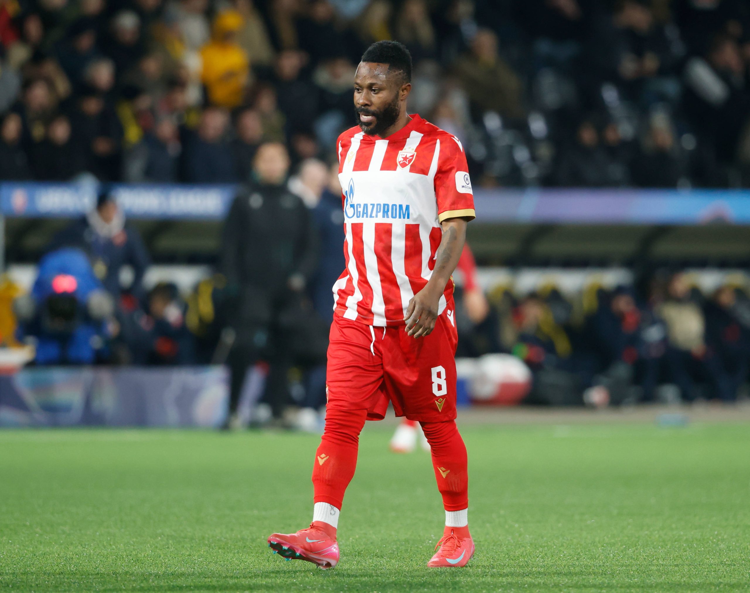Guelor Kanga for former club Crvenda Zvezda