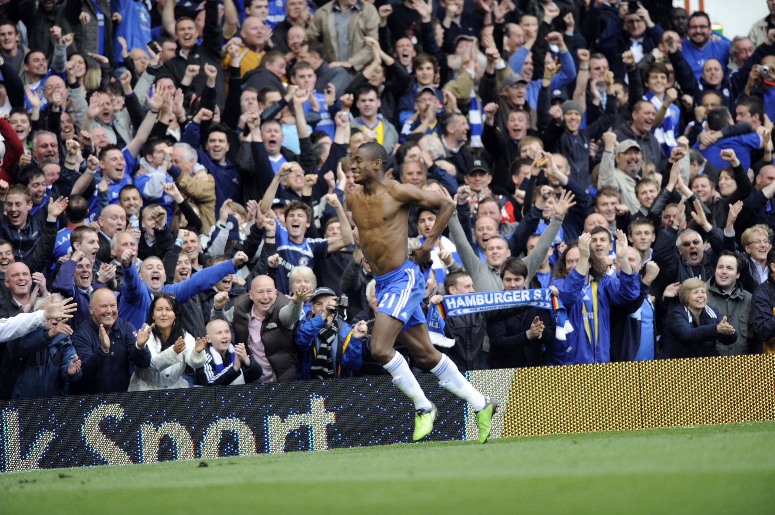 Solomon Kalou after scoring for Chelsea