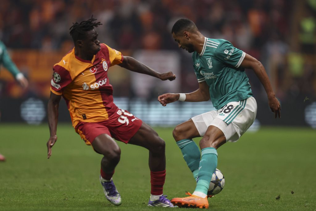 Wilfred Singo and Cody Gakpo during group phase match between Galatasaray and Liverpool in Istanbul