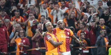 Watch: Another jollof battle- Bright Osayi-Samuel and Ghana’s Djiku square off in tennis game