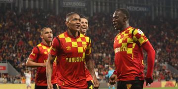 Report: West Ham table ‘paltry’ offer for €12 million-rated Nigerian striker