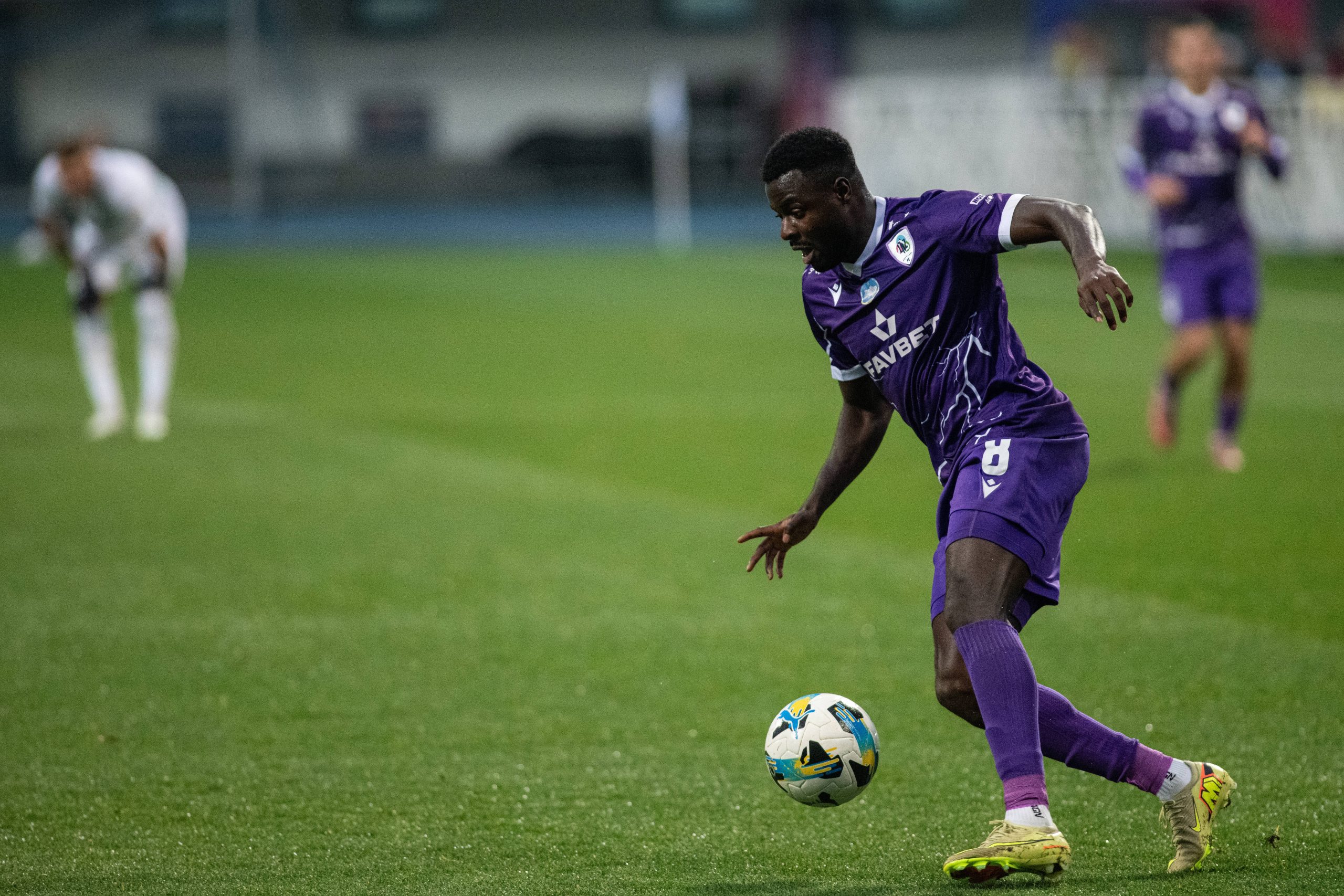 Midfielder Prosper Obah