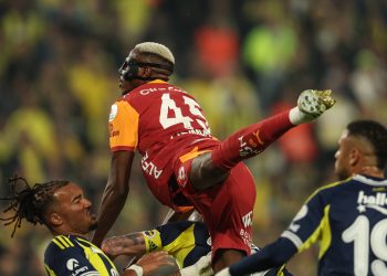 Galatasaray’s Victor Osimhen steps in with ₦5m donation after emotional Aunty Esther video goes viral